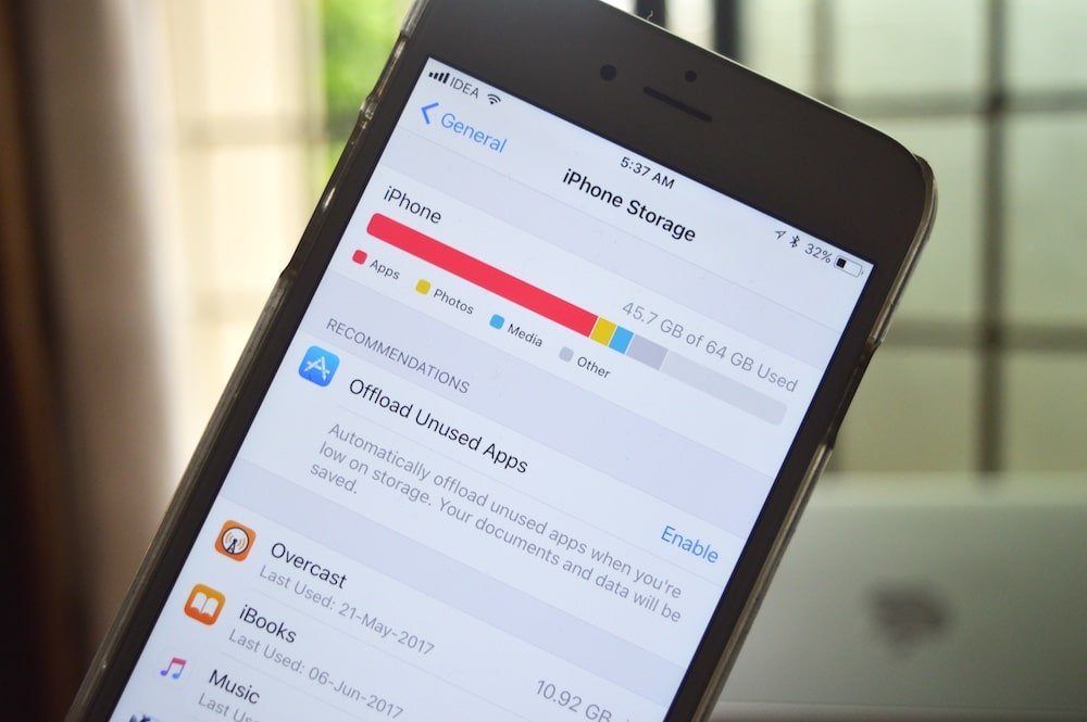 5 iOS 11 Features That Will Help Free Up Storage Space on ...