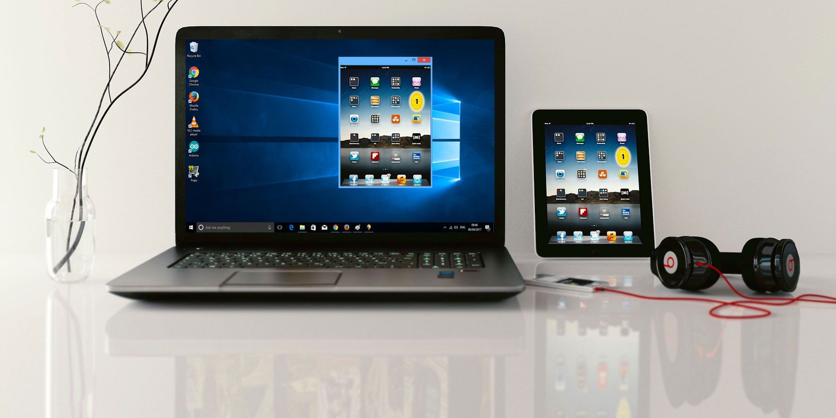 How to Mirror an iPhone or iPad Screen to a Windows PC ...