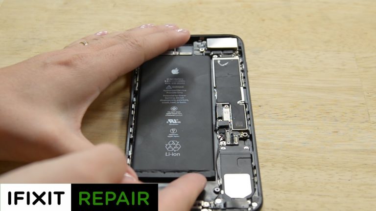 How much does it cost to change the battery in an iPhone 7 ...