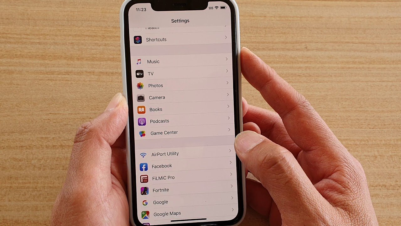 iPhone 11 Pro: How to Enable / Disable Photos To show in ...