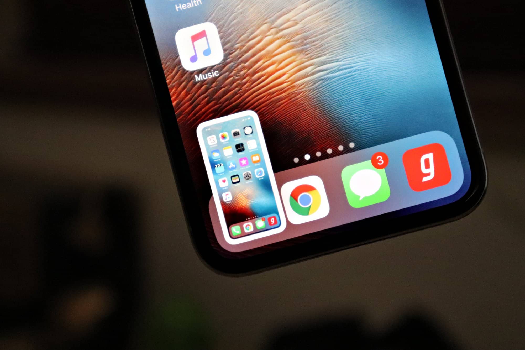 How to avoid accidental screenshots on iPhone X