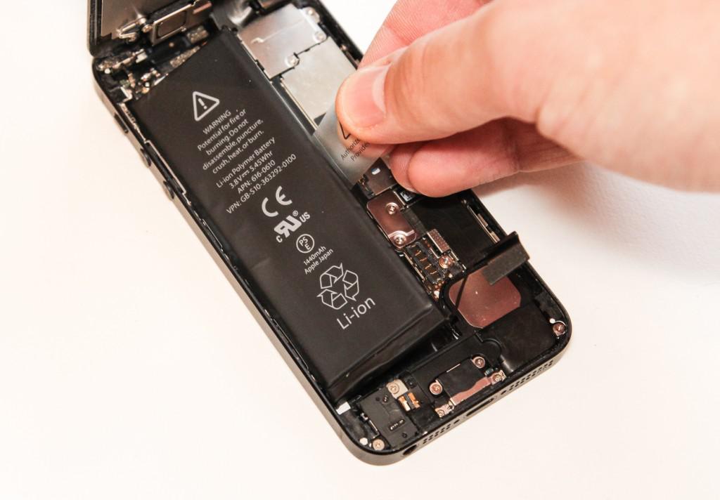 How To Replace The iPhone 5
