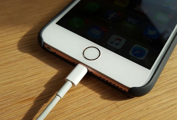 Technology Myths TESTED: Can you charge your smartphone ...