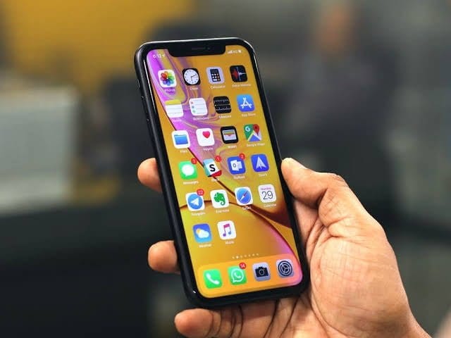 How To Deactivate/Activate Siri On iPhone XR