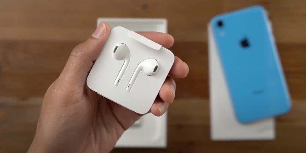 Does the iPhone 11 come with airpods? Should you get a spare?