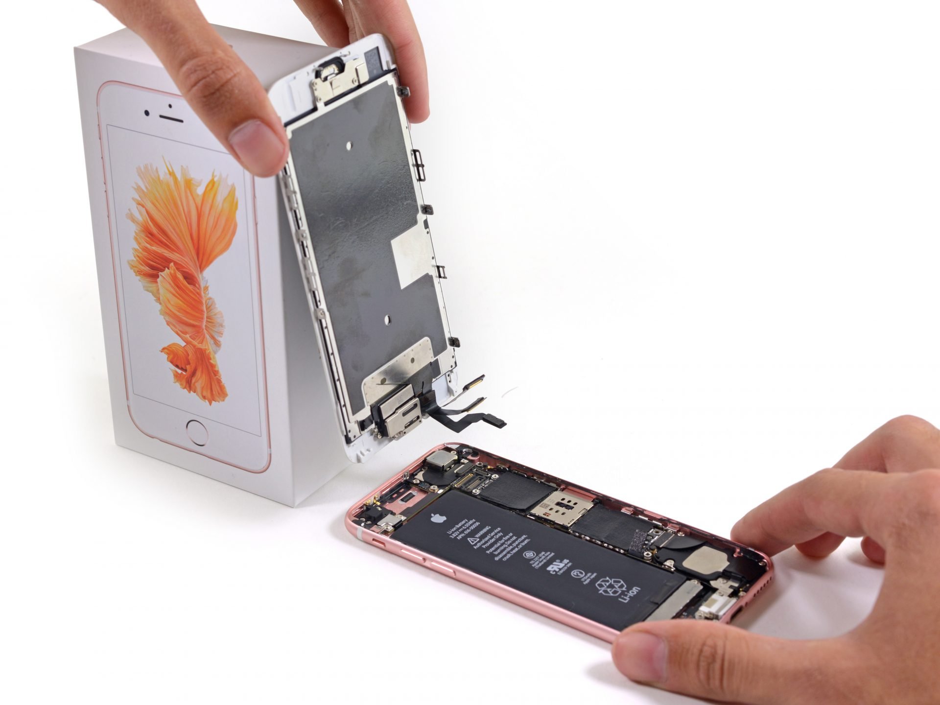 How to Change the Screen of Your iPhone with the Fixxoo DIY Kit