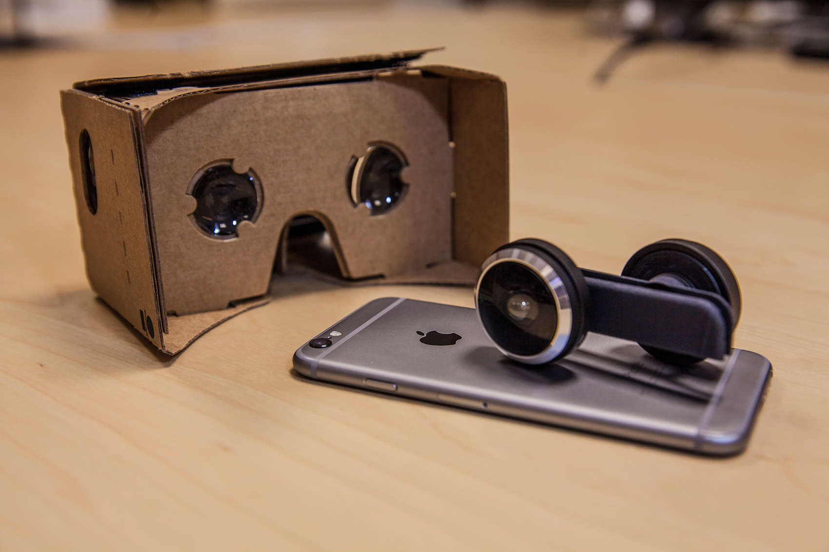 Virtual reality on your iPhone is just a Shot away